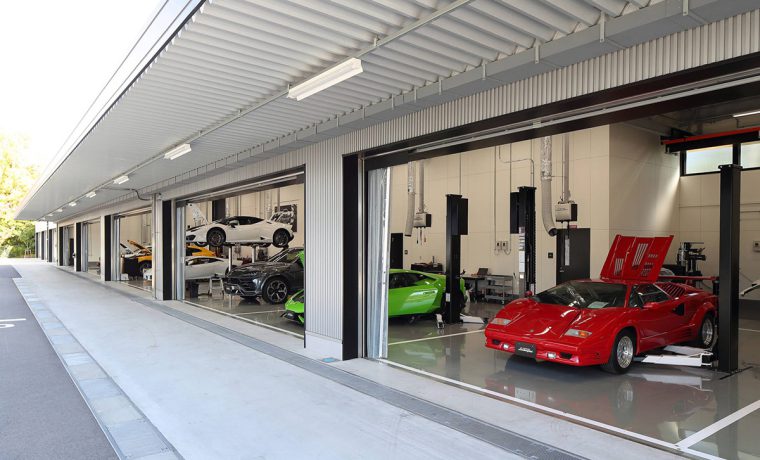Mitsuoka Motor：LAMBORGHINI OSAKA SERVICE CENTER