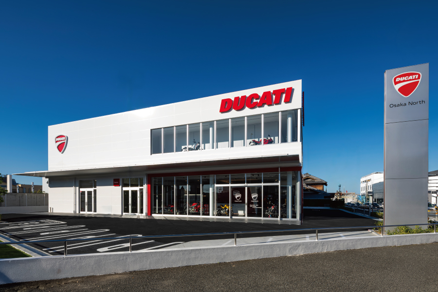 日本初の店舗コンセプトを採用した国内最大級のドゥカティストアが10月10日グランドオープン - 株式会社 光岡自動車 - 株式会社 光岡自動車